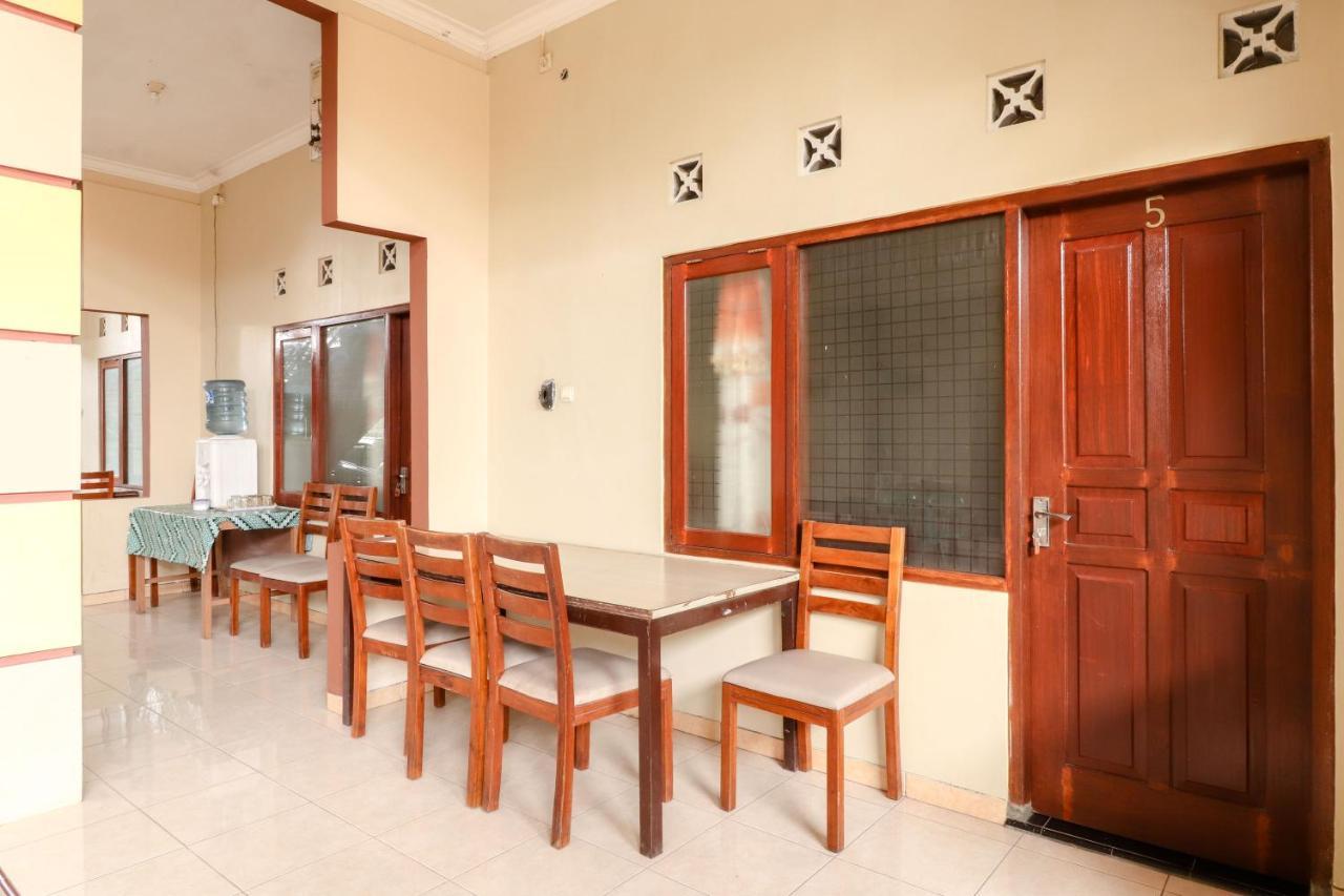 The Joglo Family Hotel Маґеланґ Екстер'єр фото