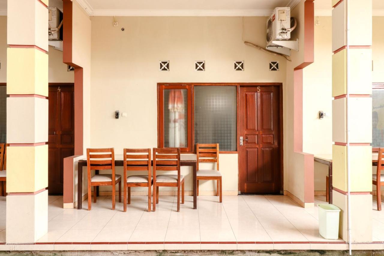 The Joglo Family Hotel Маґеланґ Екстер'єр фото